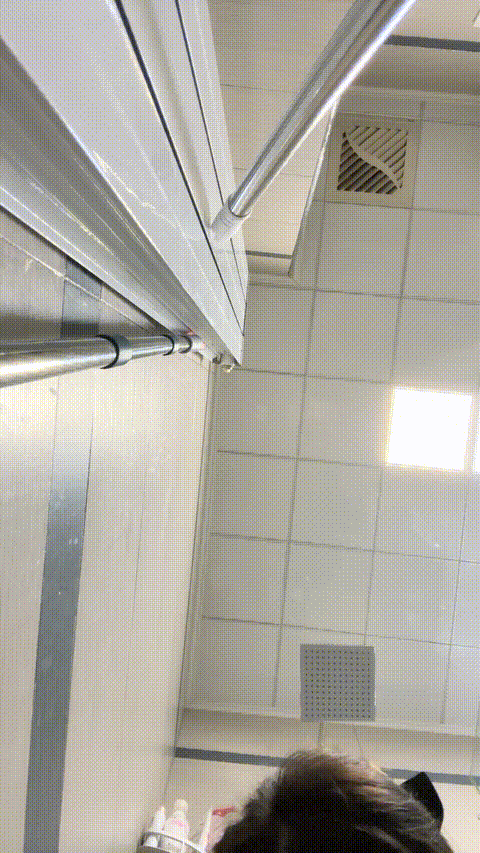 VID_20230901_185203_795_p40.gif