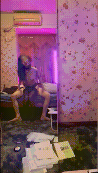 2 (7).gif