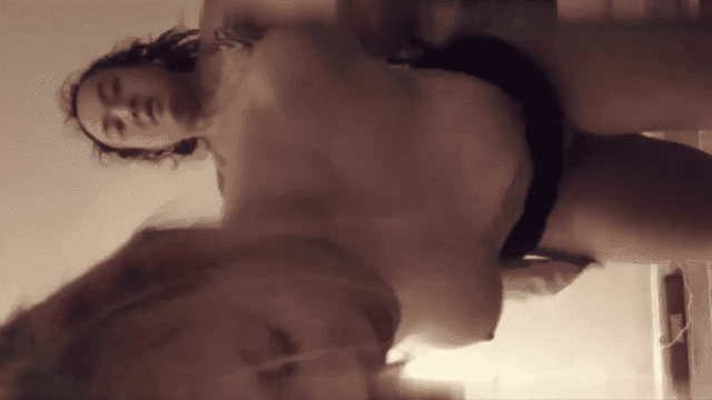 video_80p.gif