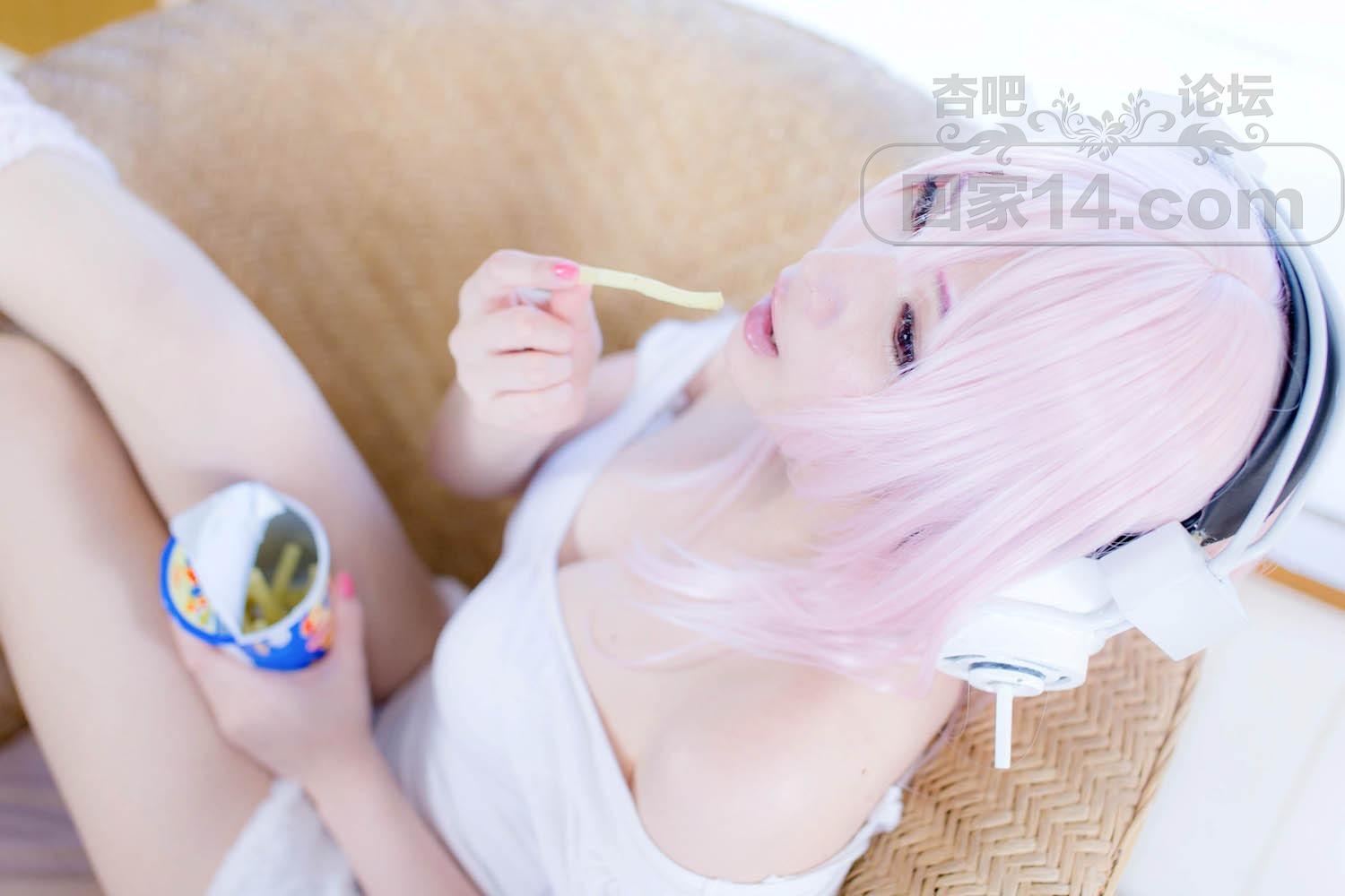 2737f5f53cfa55476eed7ded837beb8d.jpeg
