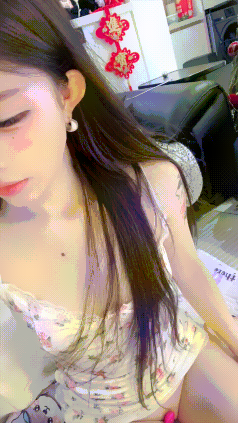 千年难寻 顶级美女【兔】黑丝翘臀 道具猛抽插 流白浆 沐浴 超爽啊 (4)_p20.gif.gif
