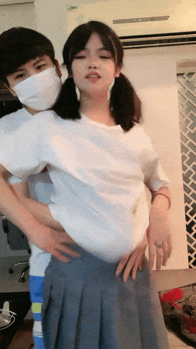 1567368a64f2eebbe (2).gif