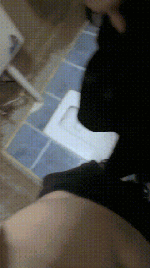 13761679_瘦不下来的欢小姐_07_00000mhzf4_p40.gif