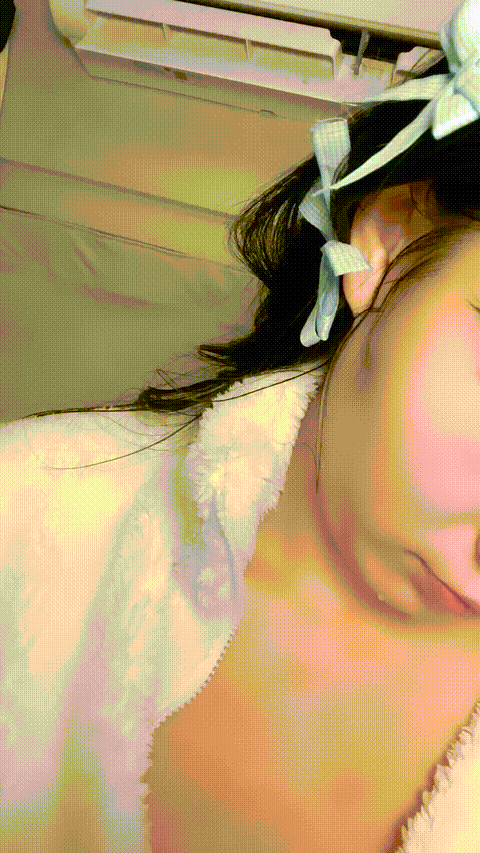 #樱井宁宁_11_1_cwceo_p5_compressed.gif