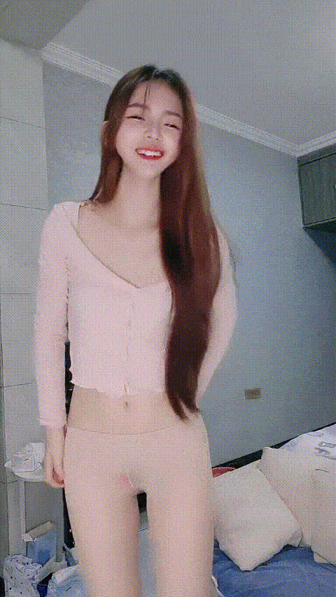 小鱼塘_，身材颜值天花板骚舞诱惑自慰喷水_3_p20 (2).gif