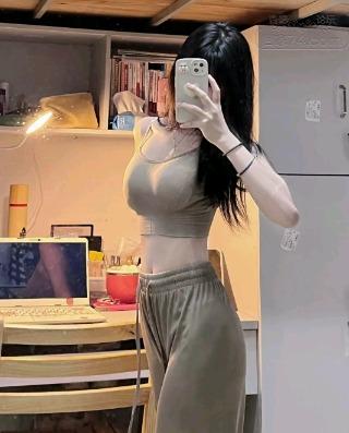 4b6a817f0e6b8cc375ce45f36855ebf4.png