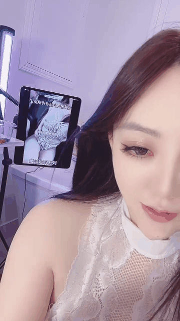 ⚫️九头身漫画身材嫩逼女神【童话】下海福利见过最完美的鲍鱼跳蛋自慰飞机必备_start.gif