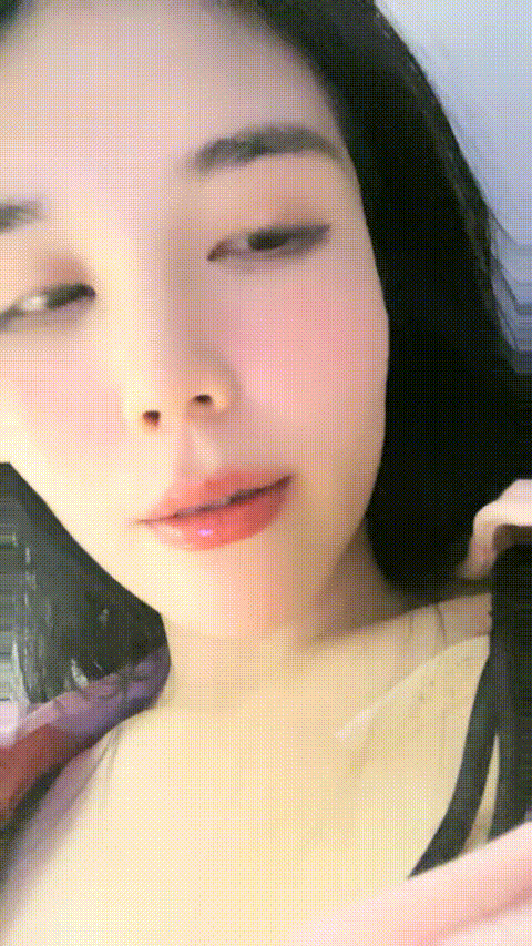 86360696_一线天小美_04_p5_compressed_compressed.gif