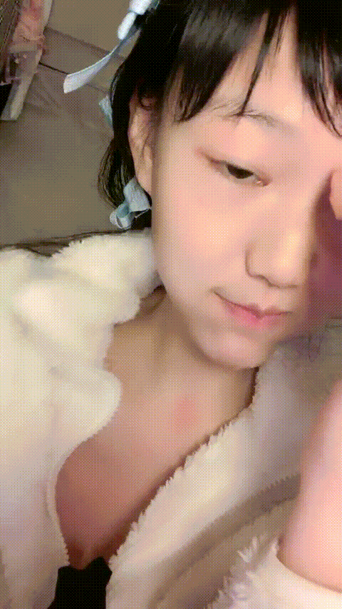#樱井宁宁_11_1_cwceo_p40_compressed.gif