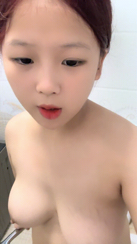 67694325_你的小臭宝_04_p20.gif