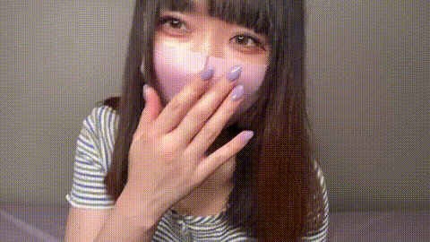 私のおっぱいはどうかなオナニーしながら見せるからコメントで評価してね_p5.gif.gif