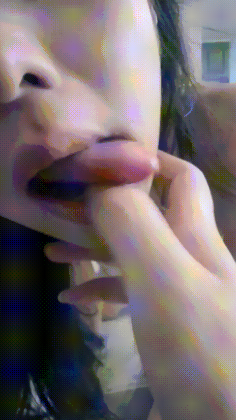 菠萝吹吹_20260213_132858_p60_compressed.gif