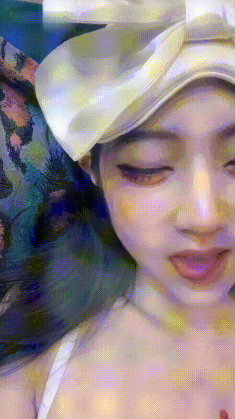 菠萝吹吹_20260213_132858_p40_compressed.gif
