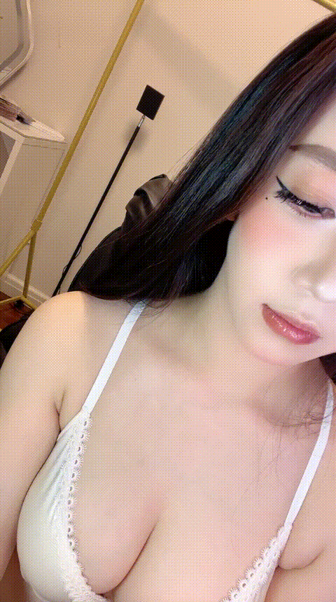 小绵绵冰_20260202_185716_p80_compressed.gif