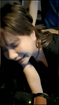 2 (9).gif