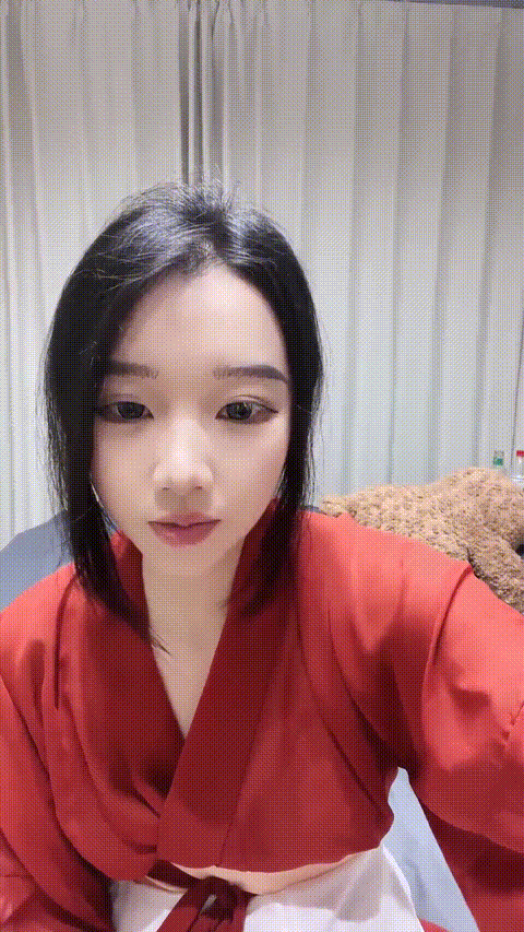 绝美古装女神【七擒孟获】美乳又圆又挺 丝袜美腿 翘臀美鲍 骚爆了 硕大阳具猛插 过瘾 .gif