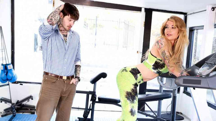 Don't Tell My Wife I Buttfucked Her Trans Friend - Gracie Jane James Blow.jpg