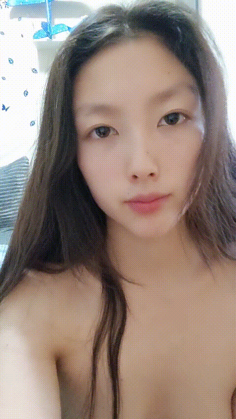 #沈思_gbek___227wk_p40_compressed.gif