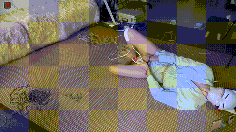 瑾瑜小绳奴的自虐_p80.gif