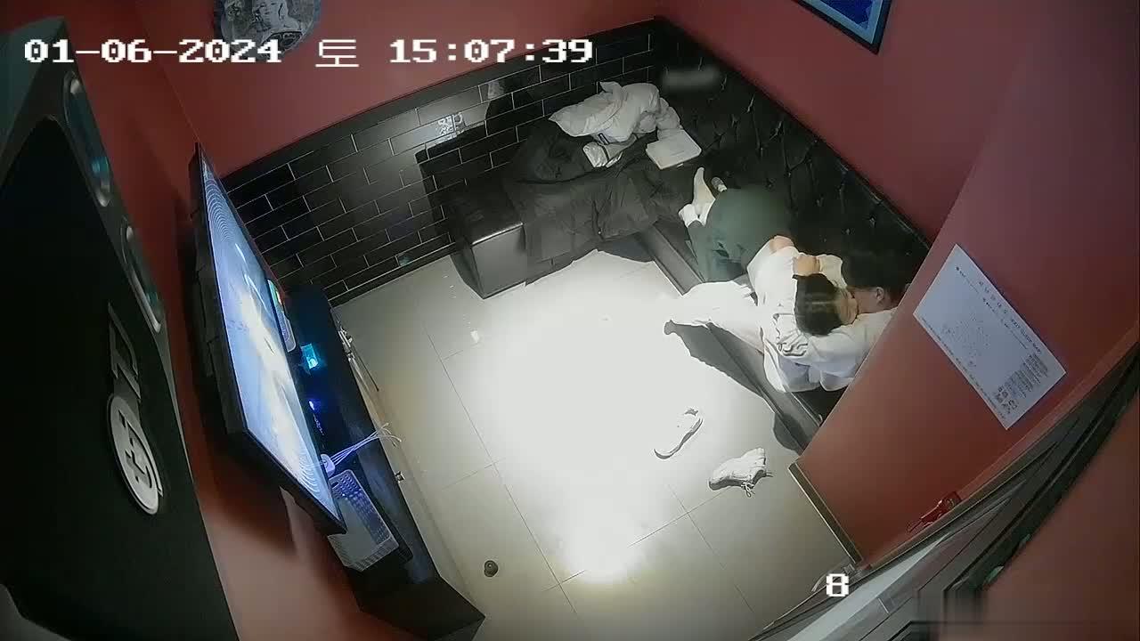 01.jpg