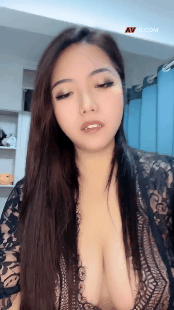 終於又開干，帶了眼莎更好看，啦捆綁煽巴掌掐脖口爆!_start472s_1s.gif