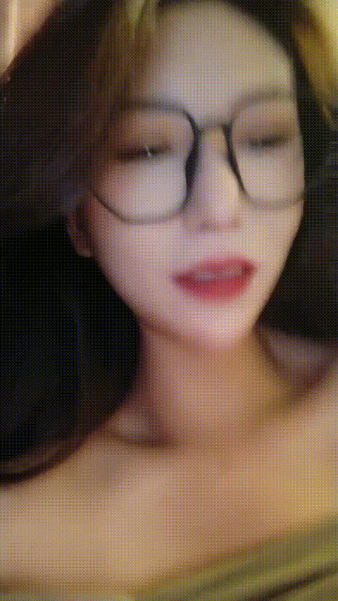 苏老湿_脸蛋漂亮精致的G奶御姐_高挑性感九头身_骚舌舔乳艳舞诱惑_跳蛋自慰喷水_3_p80..gif