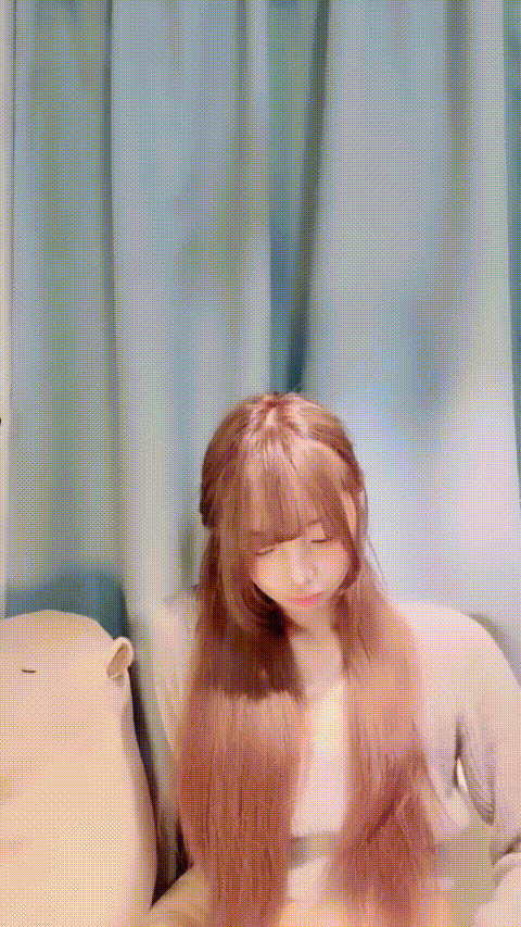 七七小新_20260202_161343_p5_compressed.gif