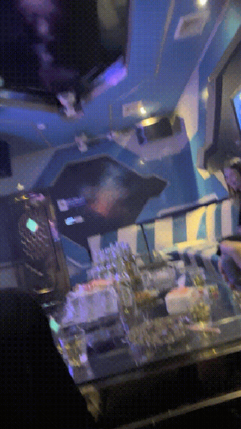 13761679_瘦不下来的欢小姐_07_00000mhzf4_p5.gif