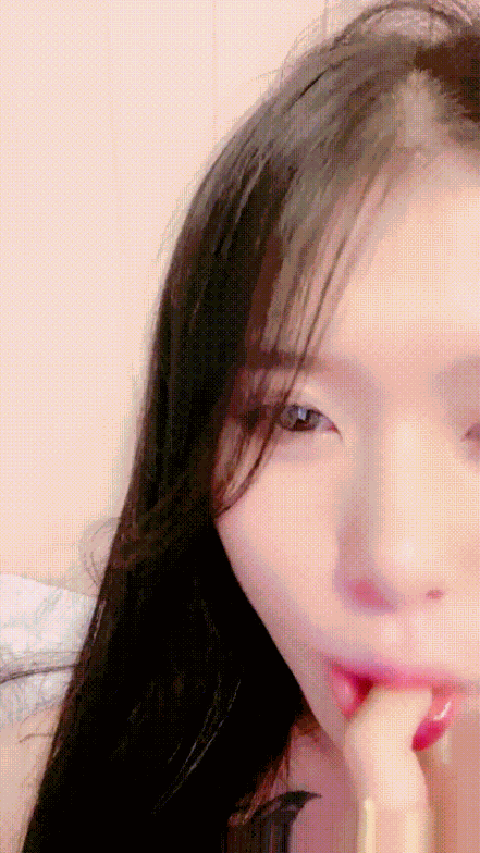 1849791526_再说一次爱我_05_p5.gif