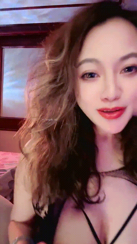 ⚫️女人味十足，性感G奶御姐【浅尝渺渺】微醺后自慰嘎嘎乱喷~超级过瘾~撸点满满(3V)1.gif