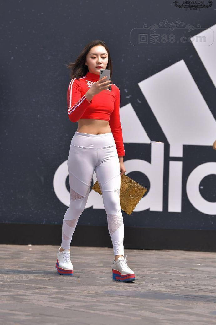 ia_6500000594.jpg