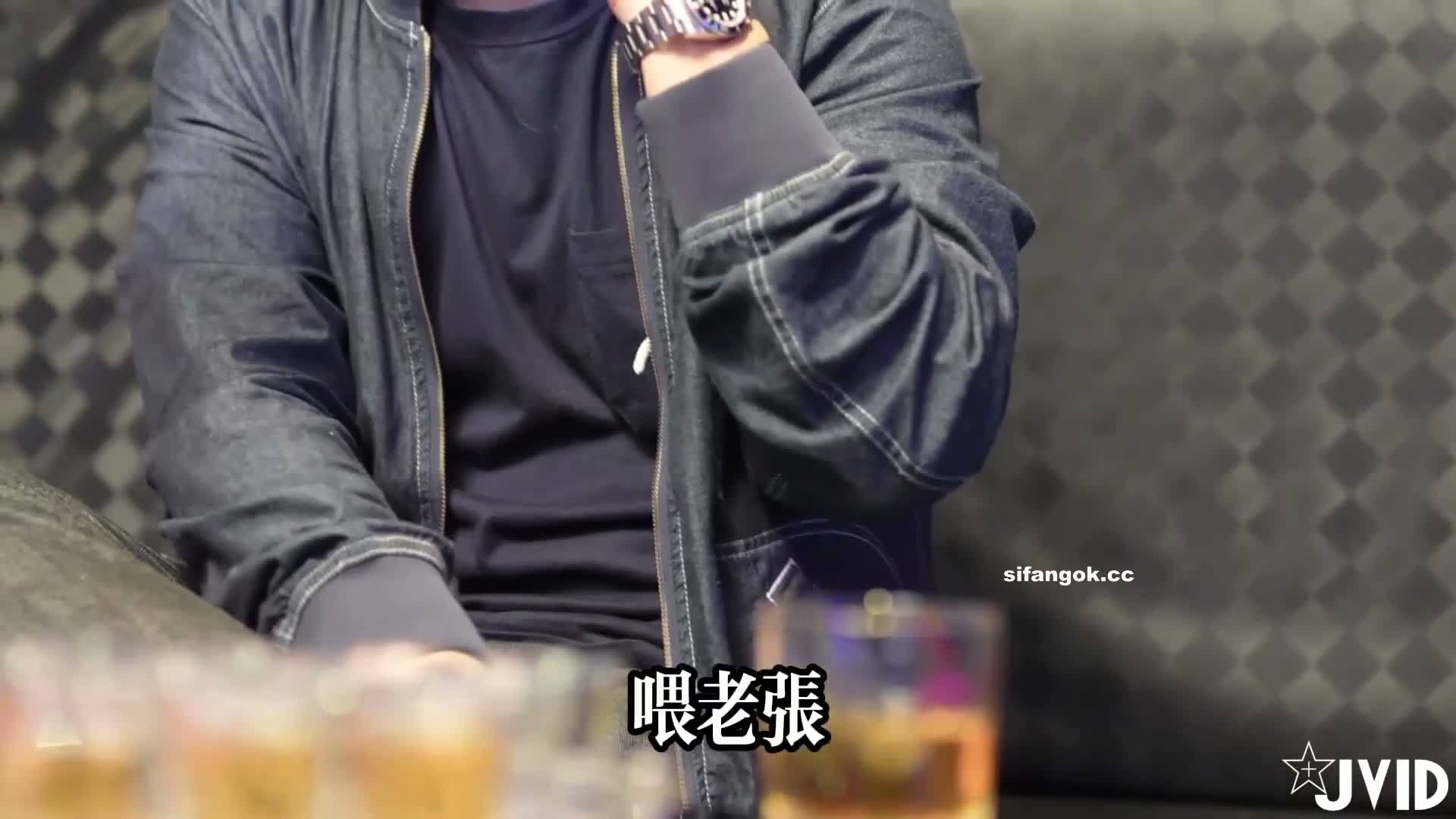 01.jpg