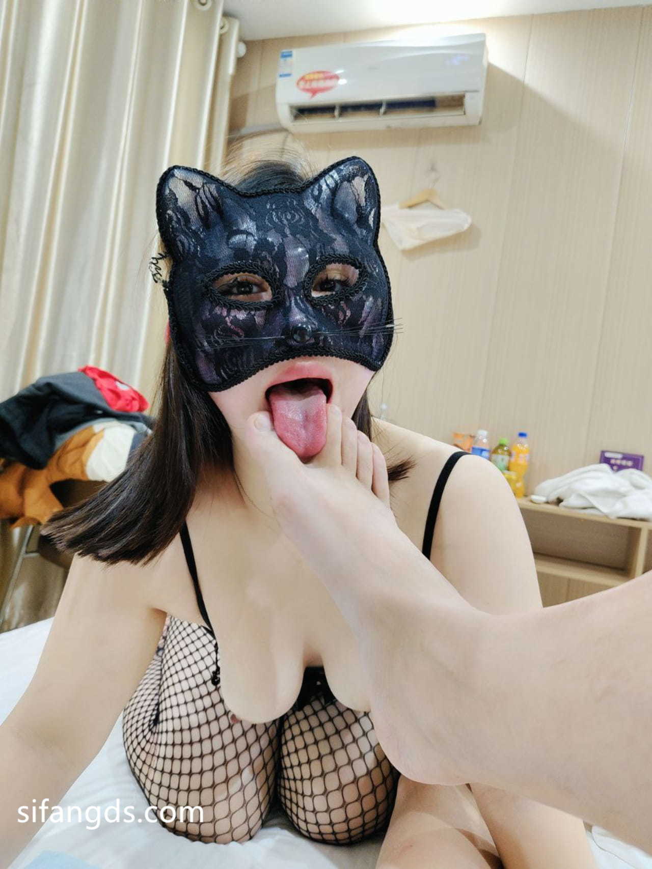 2 (8) (1).jpg