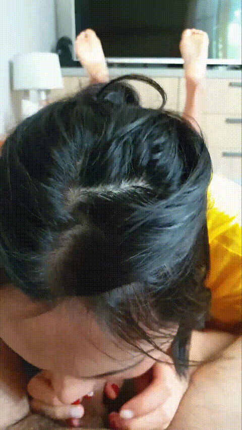 刘玥SPICYGUM___可爱的亚洲学生在早晨给我口交_p20.gif