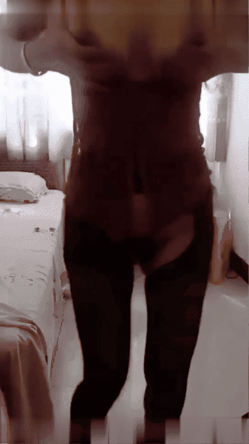 video_5p.gif