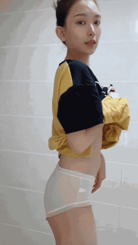 2 (2)_compressed.gif