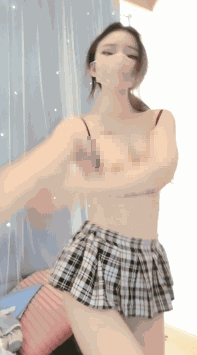 2 (2)_compressed.gif
