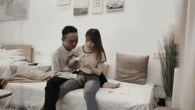 【步宾探花】大奶兼职妹子_圆润翘臀狂抠，激情爆操一番刺激！。_5p_compressed.gif.gif
