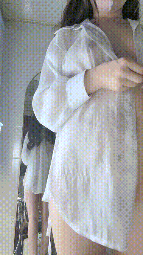 ⚫️白肤美鲍，女神来了【冰心橘】性感制服~全裸骚舞~珍珠开穴~撸点拉满(2V)1_p60.gif.gif