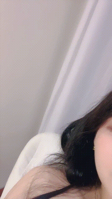 超美小姐姐【一个小板栗】白净清新 圆圆的奶子 好干净无毛粉逼 一条缝宛如一线天 跳蛋.gif