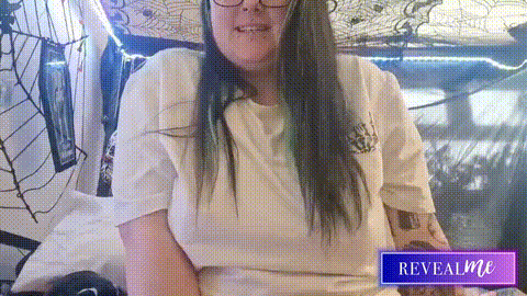 RevealMe __ PRIVATE SESSION BABE STRIPS NAKED, PLAYS WITH BIG TITS, FINGERS HER .gif