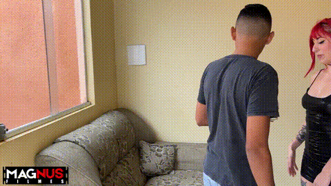 After the glass of water he got a blowjob from the naughty redhead_p20.gif