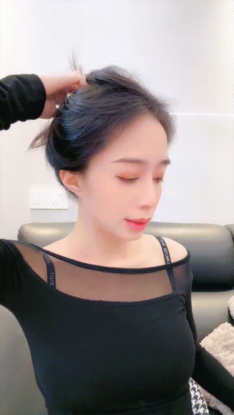 淫荡美女老师【老师湿透了】全程高然 被操内射了 后入+内射 口爆 疯狂自慰 (9)_p20.gi.gif