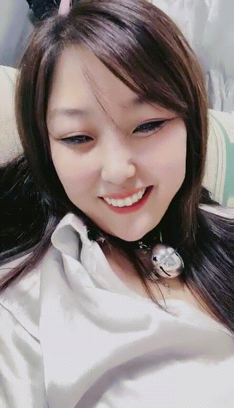小南荨_02_p5_compressed.gif