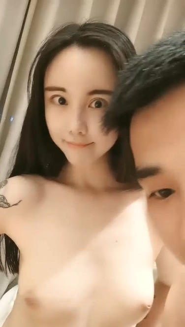 1uq5ft.jpg