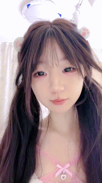 太极品了 这么逆天都下海了【洛丽塔】超清纯的妹子绝世美颜丝袜大长腿 美乳翘臀逼逼又.gif